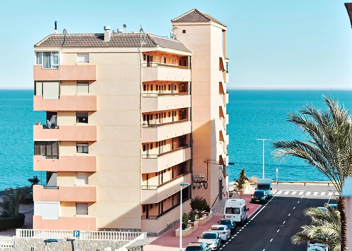 Beach Apartment Cabo Cervera, Torrevieja, La Mata